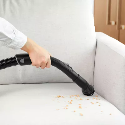 vacuum-cleaner-living-room