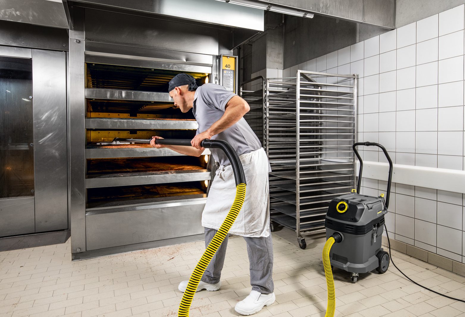 NT_40_1_tact_bakery_oven_app_04_CI15_96 dpi (jpg)