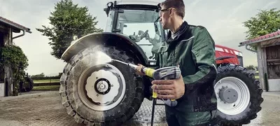 agriculture-machine-cleaning